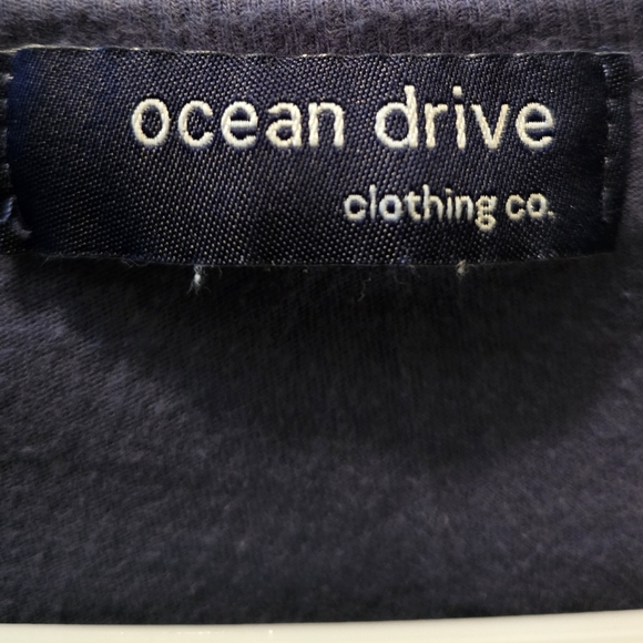 Freaky Tiki Tee Surf Shack w/cut out neckline|Blue/Gray|Medium| Clearwater Beach - Picture 4 of 9